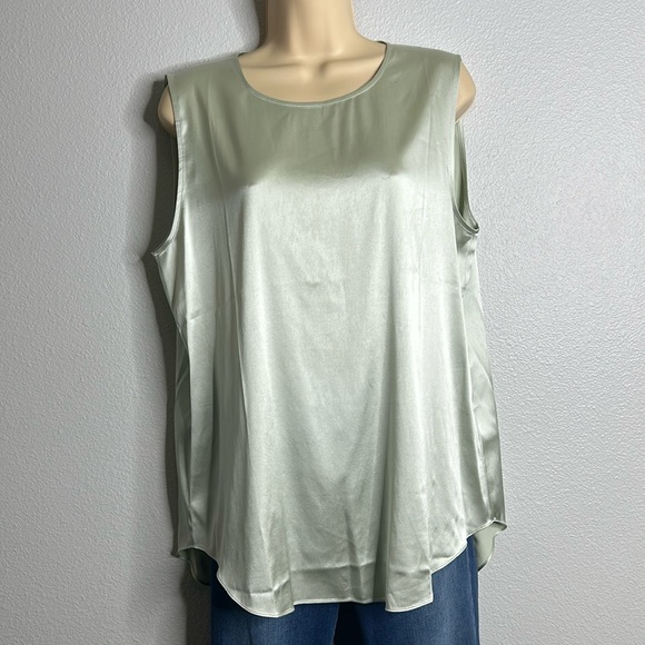 NWT Eileen Fisher mist silk spandex round crew neck sleeveless top - Picture 3 of 10
